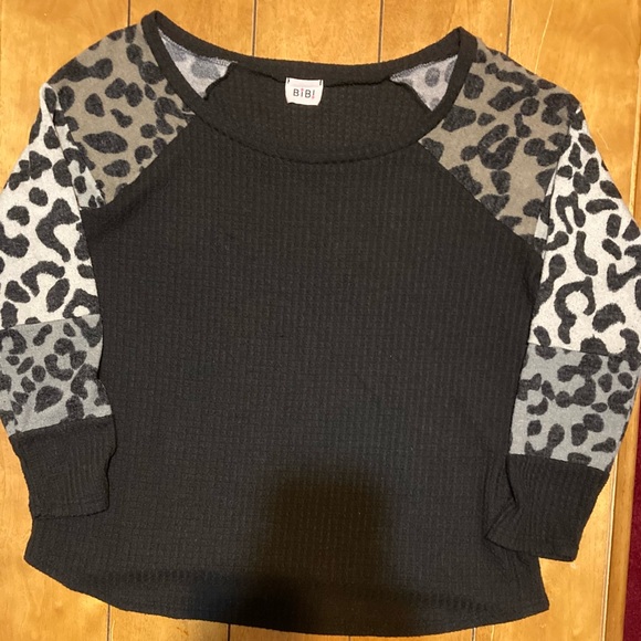 Ladies Size Small Bibi Waffle Knitted Blouse - Picture 15 of 15